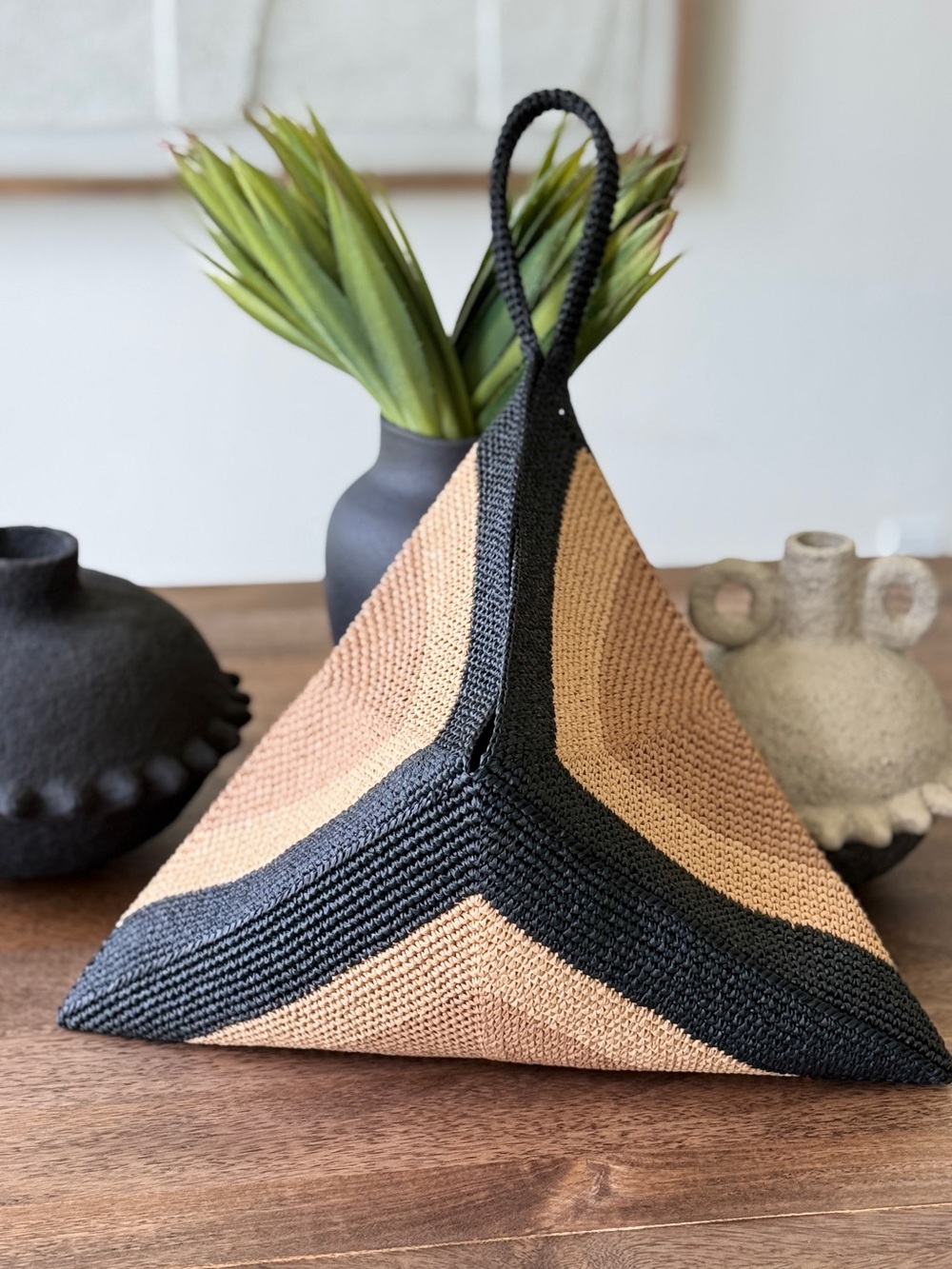 Handmade Raffia Crochet Colorblock Tote Bag – Minimalist Geometric Shoulder Bag - Picture 2 of 2